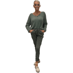 Græn móher peysa
