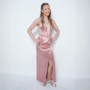 Bleikur Fermingarkjóll