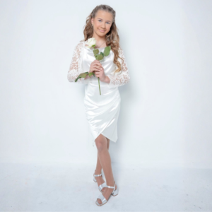 Hvítur Fermingarkjóll