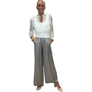 Dökkbeige útvíðar satínbuxur