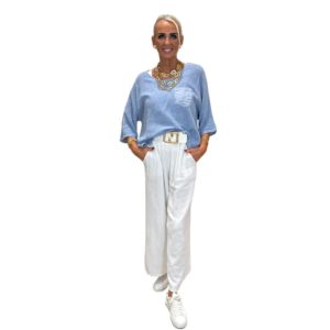 Ljósblá hörskyrta með vasa