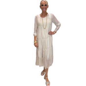 Beigelitaður silkikjóll