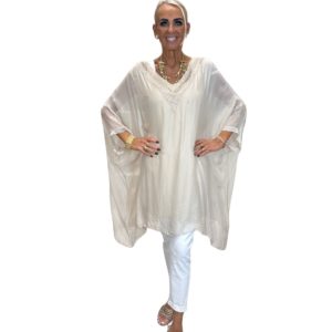 Beige silkiskyrta með v-hálsmáli