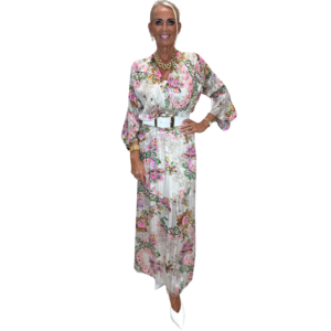 Hvítur síður kjóll m. mynstri